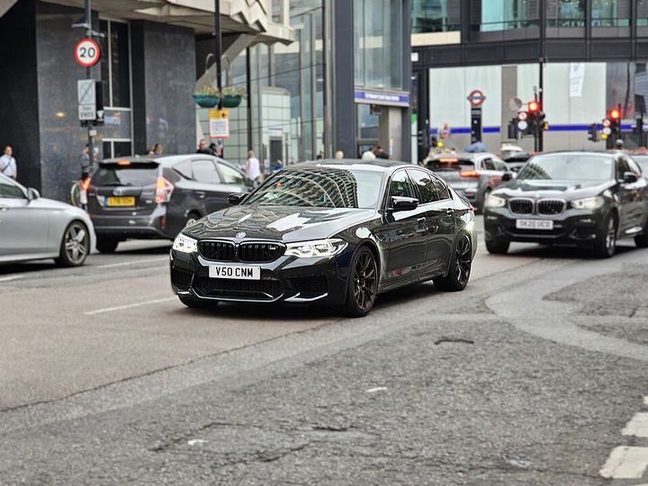 BMW M5 F90, 2017–2020