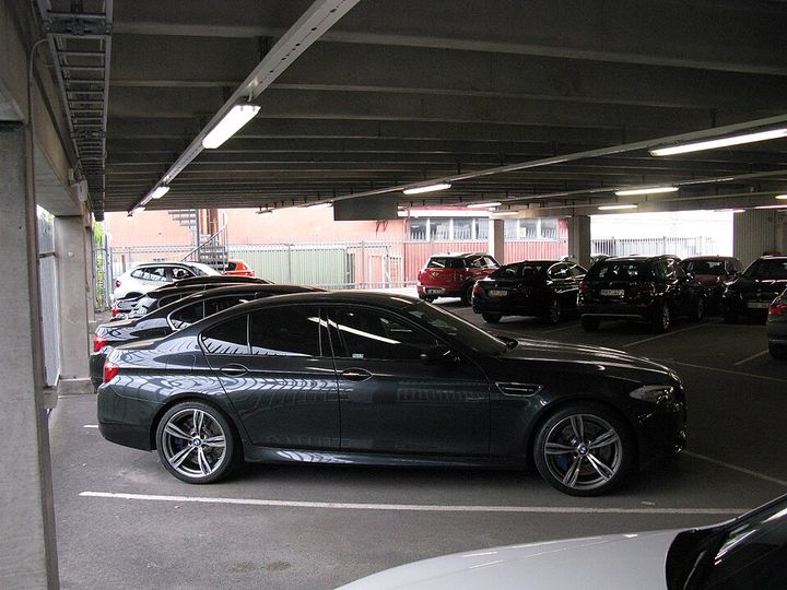 BMW M5 F10, 2011–2016